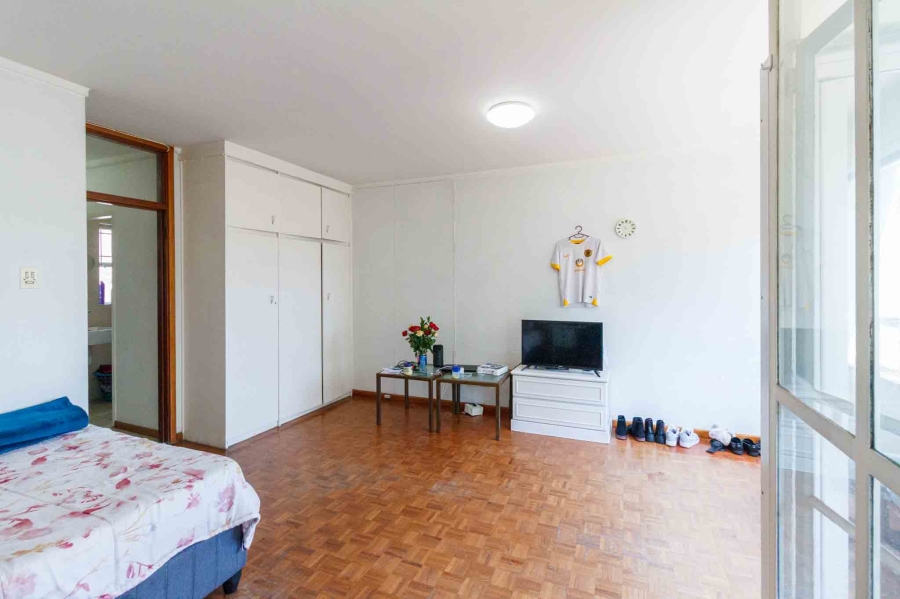 To Let 0 Bedroom Property for Rent in Rondebosch Village Western Cape